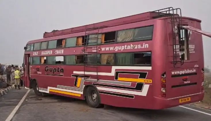 ତେଲେଙ୍ଗାନାରେ ବସ୍ ଦୁର୍ଘଟଣା: ୪ ଓଡ଼ିଆ ମୃତ