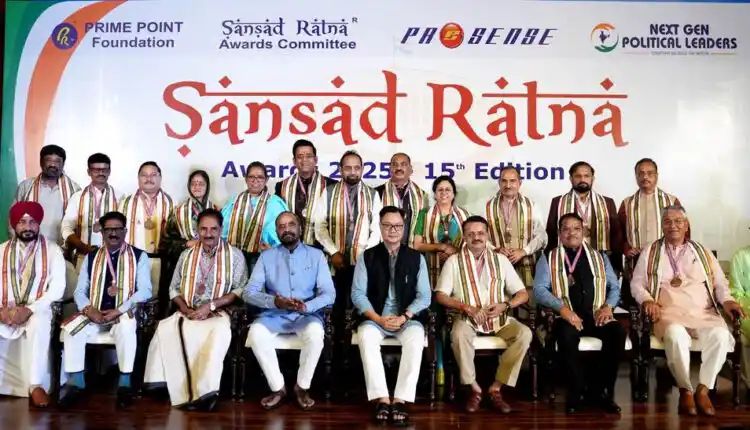 ସଂସଦ ରତ୍ନ ପୁରସ୍କାରରେ ସମ୍ମାନିତ ହେଲେ ୧୭ ସାଂସଦ : ଓଡିଶାରୁ ପାଇଲେ ଭର୍ତ୍ତୃହରି