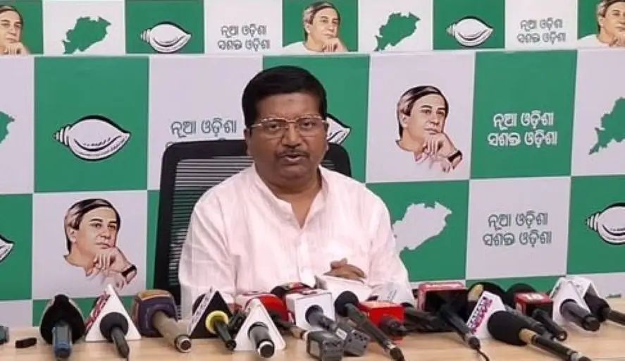 ସାର ଅଭାବ ପାଇଁ ଆନ୍ଦୋଳନ କରିବାକୁ ବିଜେଡି ଦେଲା ଧମକ