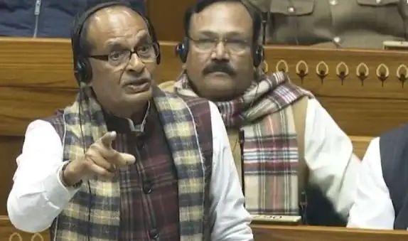ଲୋକସଭାରେ ପାରିତ ହେଲା VB-G RAM G ବିଲ୍‌, କାଗଜପତ୍ର ଚିରି ଫିଙ୍ଗିଦେଲେ ବିରୋଧୀ