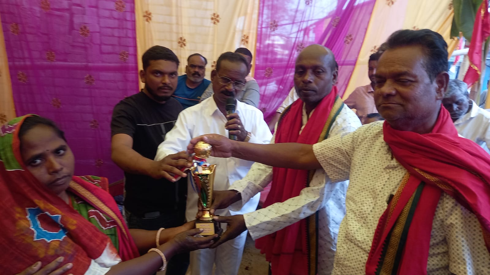 ଗୋପବନ୍ଧୁ ବଜାର ଢଙ୍କୁଣିଆ ସାହିରେ ୧୦୫ତମ ଅଷ୍ଟପ୍ରହର ନାମଯଜ୍ଞର ଉଦ୍ଯାପନୀ