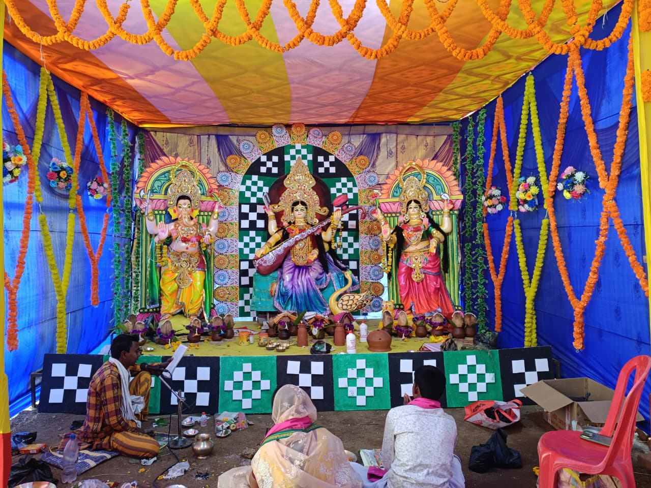 ୪୪ତମ ସାର୍ବଜନୀନ ସରସ୍ଵତୀ ପୂଜାରେ ଉତ୍ସବ ମୁଖର ଗାଁ ଦାଣ୍ଡ