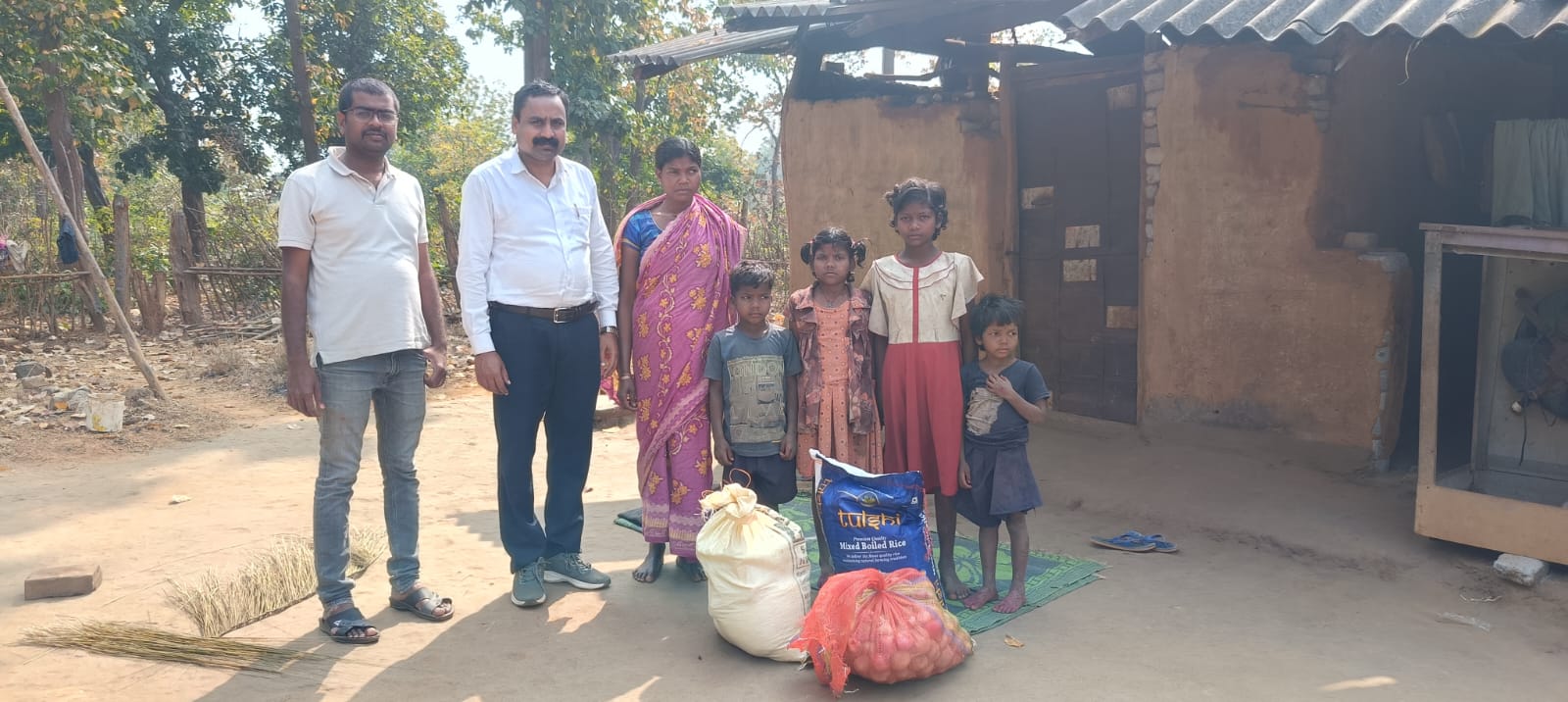 ସାହାଯ୍ୟ ର ହାତ ବଢ଼େଇଲେ ପୂର୍ବତ୍ତନ ଅଧ୍ୟକ୍ଷ…