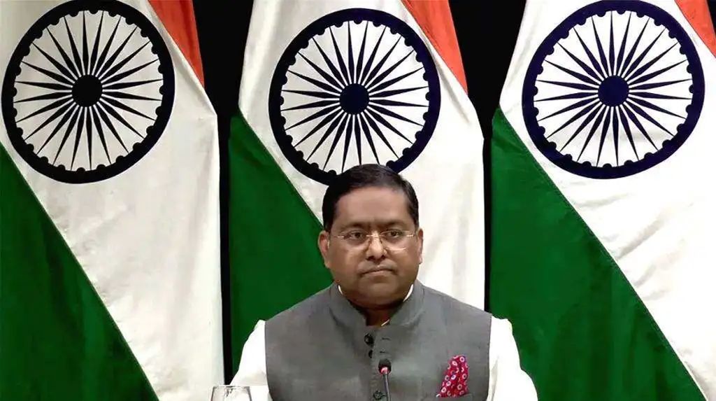 ଭାରତୀୟ ନାଗରିକଙ୍କୁ ଇରାନ ଛାଡିବାକୁ ପରାମର୍ଶ ଦେଲା ଭାରତ: ହେଲ୍ପଲାଇନ୍ ନମ୍ବର ଜାରି