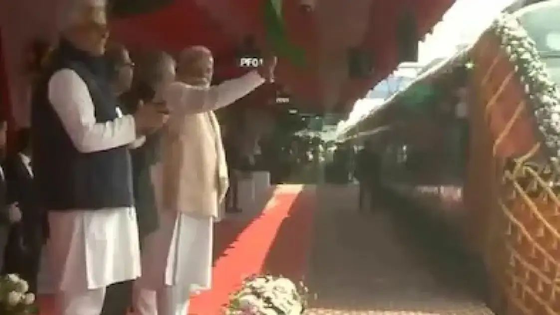 ଭାରତର ପ୍ରଥମ ବନ୍ଦେ ଭାରତ ସ୍ଲିପର ସେବା ଆରମ୍ଭ