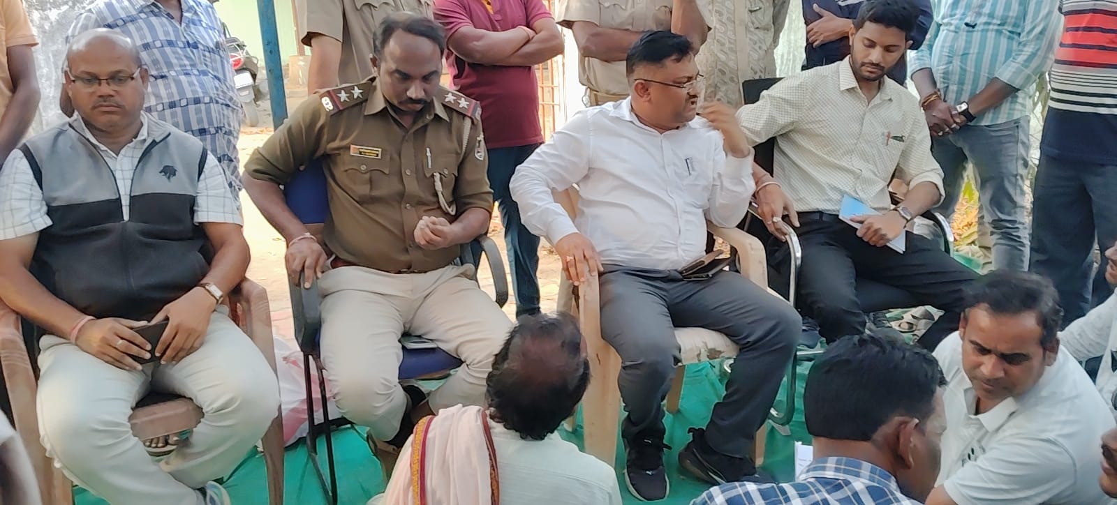 ଆର ଆଇ ଅଫିସ ସ୍ଥାନାନ୍ତରିତକୁ ବିରୋଧ କରି ଆନ୍ଦୋଳନ