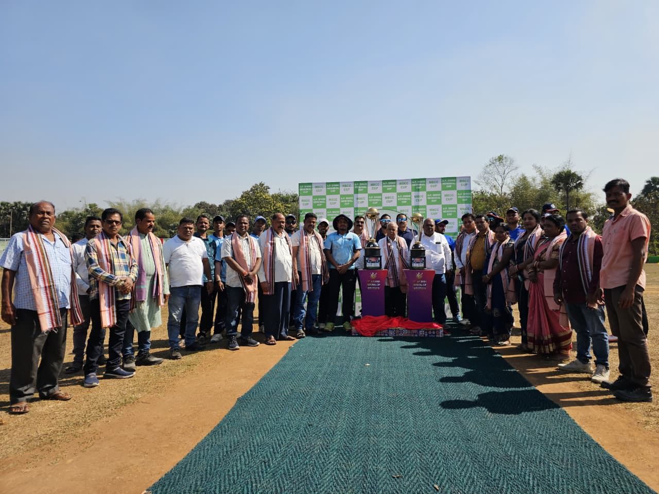 ଏପି ସିଂହ ମେମୋରିଆଲ ଓ ମା ବ୍ରହ୍ମlୟଣୀ କ୍ରିକେଟ ଟୁର୍ଣ୍ଣlମେଣ୍ଟ ଉଦଘାଟିତ