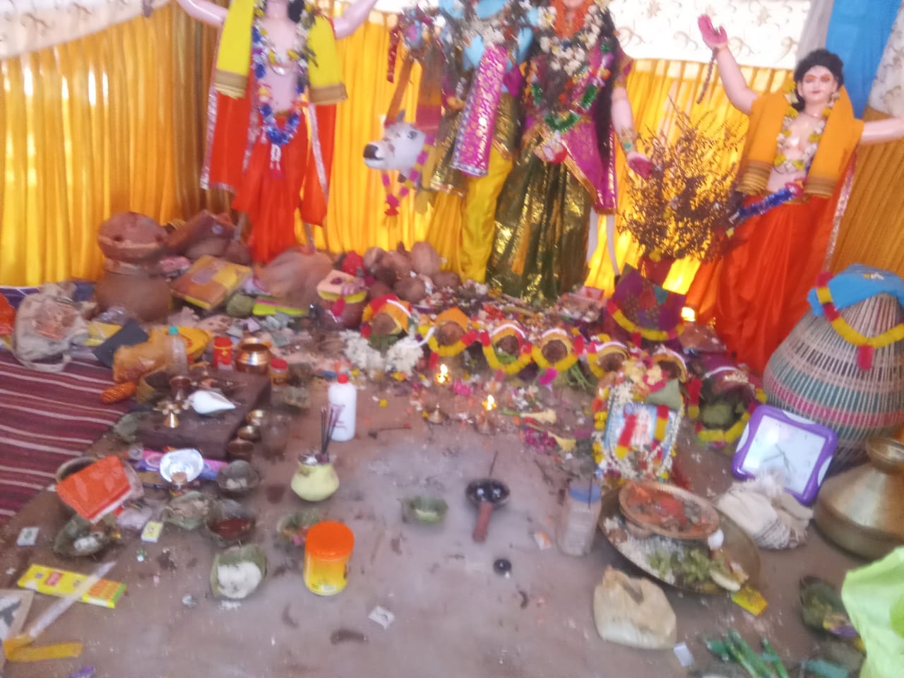 କର୍ମାଠ ଗାଁରେ ଶୋହଲ ପ୍ରହର ନାମ ଯଜ୍ଞ ଅନୁଷ୍ଠିତ ହୋଇଯାଇଛି