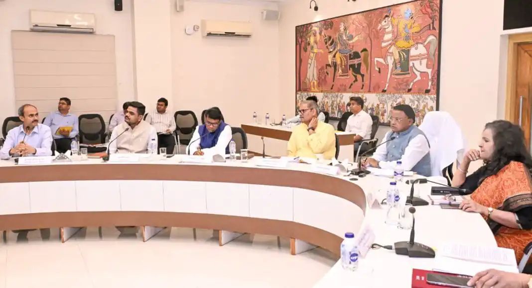 ୪୪,୨୦୦ କୋଟି ଟଙ୍କାର ପୁଞ୍ଜି ନିବେଶକୁ ମୁଖ୍ୟମନ୍ତ୍ରୀଙ୍କ ମଞ୍ଜୁରୀ