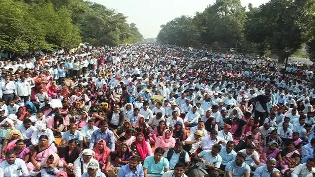 ରାଜରାସ୍ତାରେ କନିଷ୍ଠ ଶିକ୍ଷକ ଆଶାୟୀ, ବଳକା ପଦବୀ ପୂରଣ କରିବାକୁ ଦାବି କରୁଛନ୍ତି ଆଶାୟୀ
