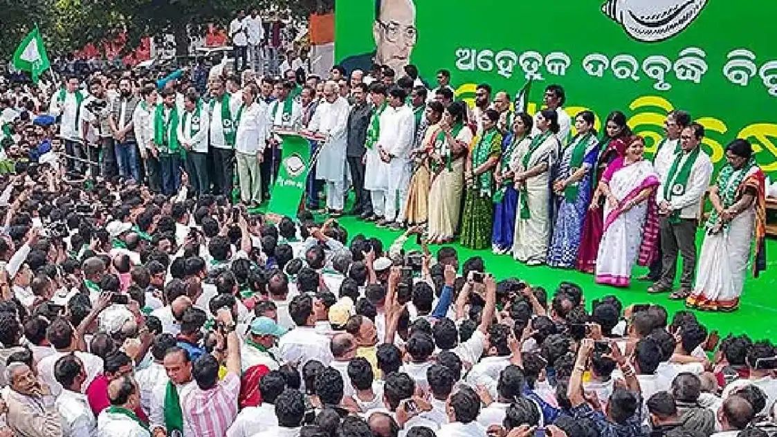 ଚାଷୀ ସମାବେଶରେ ଗର୍ଜିଲେ ବିଜେଡି ସୁପ୍ରିମୋ, କହିଲେ