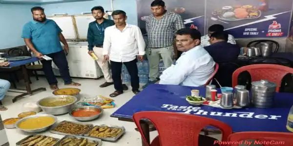 ଖାଦ୍ୟ ପଦାର୍ଥ ଅପମିଶ୍ରଣକୁ ନେଇ ୫ଟି ହୋଟେଲରେ ଚଢାଉ, ୯ ହଜାର ଜରିମାନା ଆଦାୟ