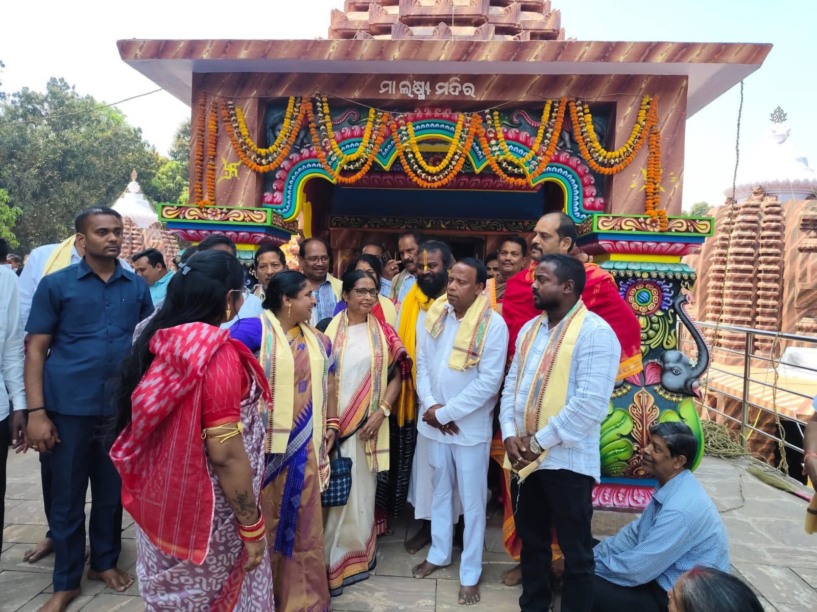 ମହାପ୍ରଭୁ ଶ୍ରୀ ଜଗନ୍ନାଥଙ୍କ ଦର୍ଶନ କରି ଆଶୀର୍ବାଦ ଲାଭ କଲେ ହିନ୍ଦୋଳ ବିଧାୟିକା