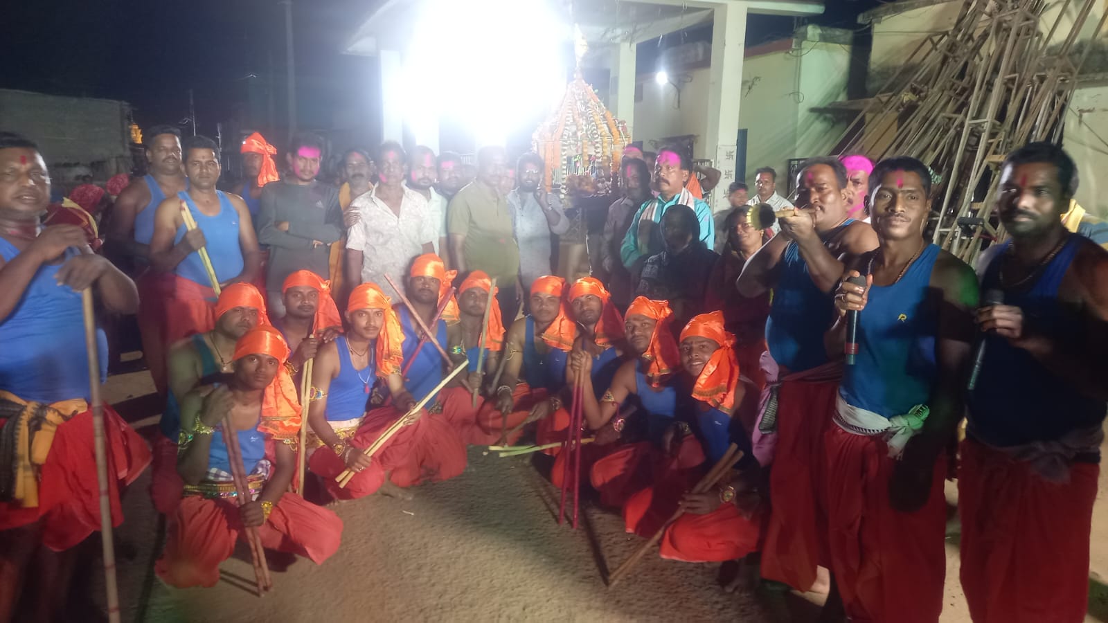 ଗେଙ୍ଗୁଟିଆରେ ଦୋଳପର୍ବ