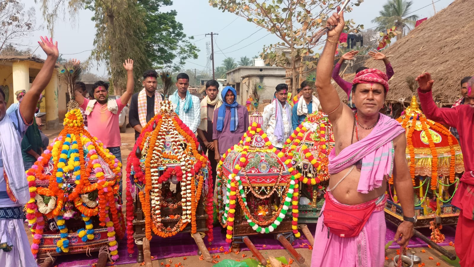 ବାଲିଯୋରନ୍ଦା ଗ୍ରାମରେ ଦୋଳଯାତ୍ରା