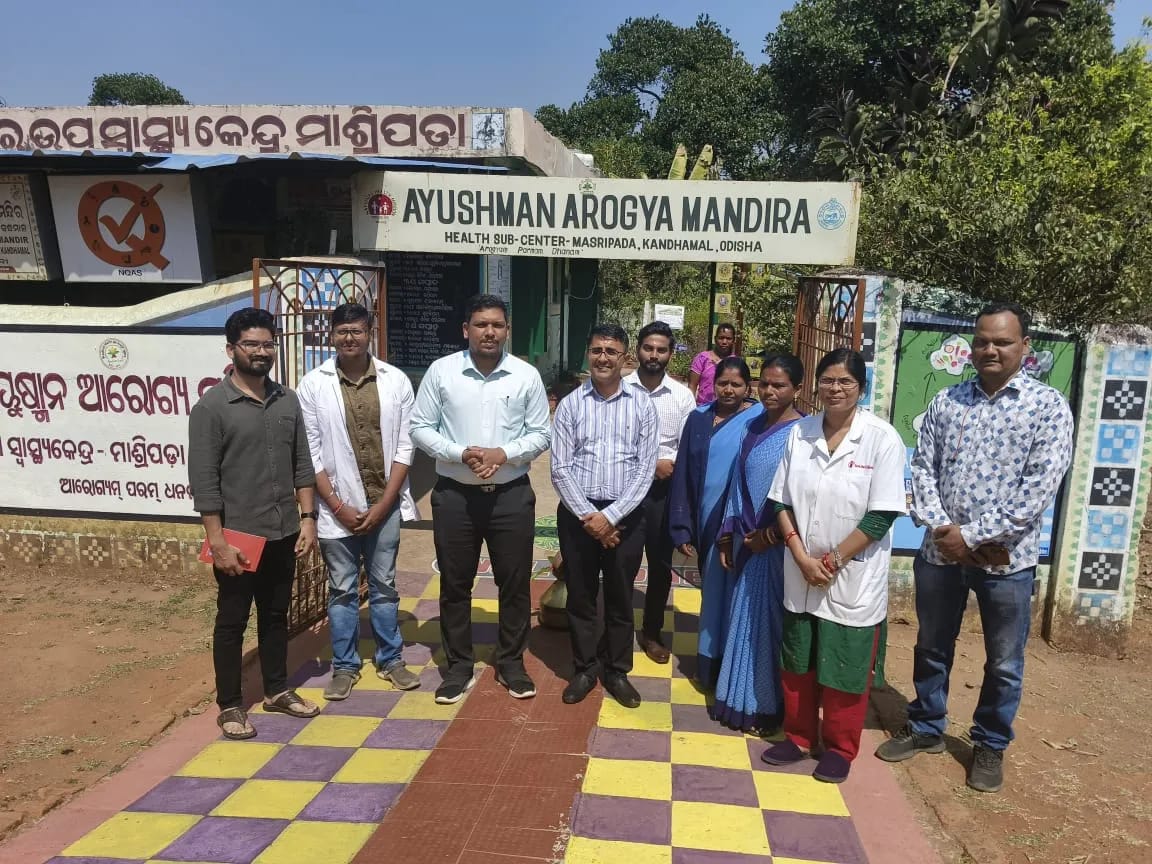କେନ୍ଦ୍ର ପର୍ଯ୍ୟଟନ କମିଶନରଙ୍କ କନ୍ଧମାଳ ଗସ୍ତ, ବିଭିନ୍ନ ପ୍ରକଳ୍ପ ସହ ଅଙ୍ଗନବାଡ଼ି ଓ ଉପସ୍ୱାସ୍ଥ୍ୟକେନ୍ଦ୍ର ବୁଲିଲେ