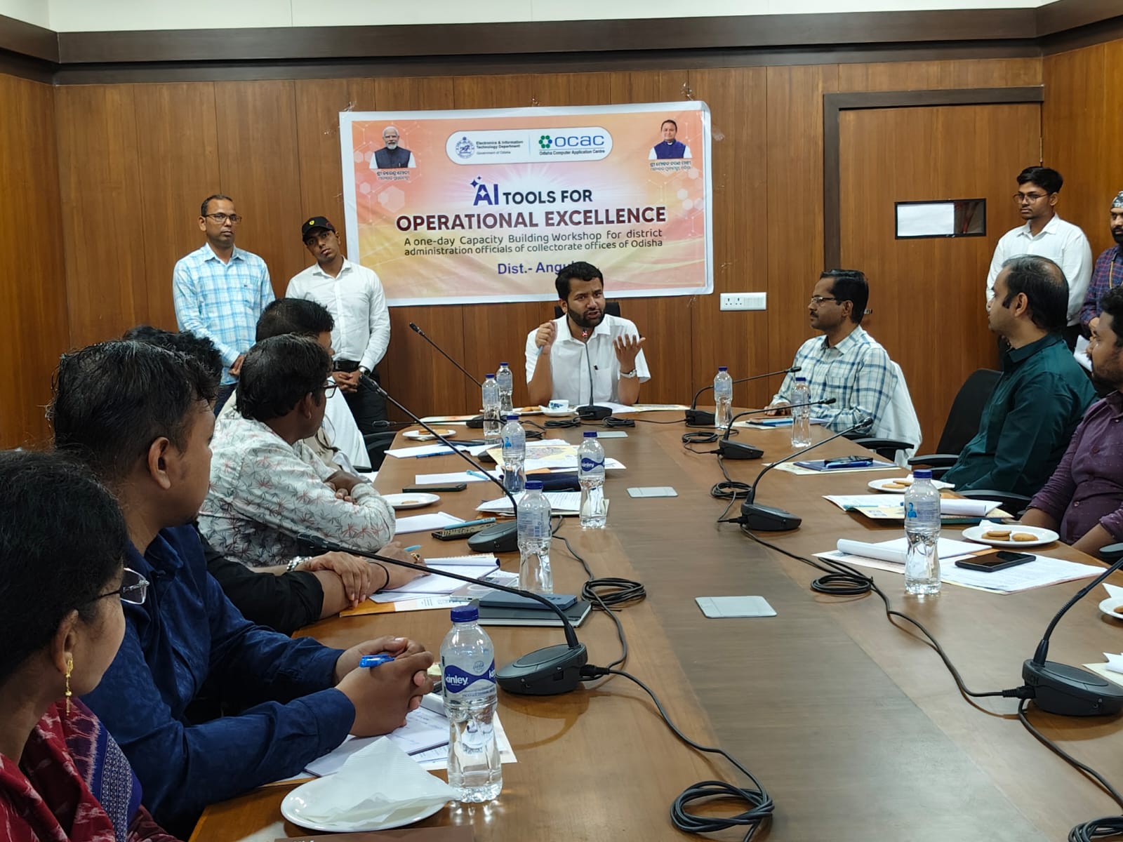ଜିଲ୍ଲାସ୍ତରୀୟ ଦକ୍ଷତା ବିକାଶ କର୍ମଶାଳା ଆୟୋଜିତ ପ୍ରଶାସନିକ ସେବାରେ ବ୍ୟବହାର ହେବ ‘ଏଆଇ’