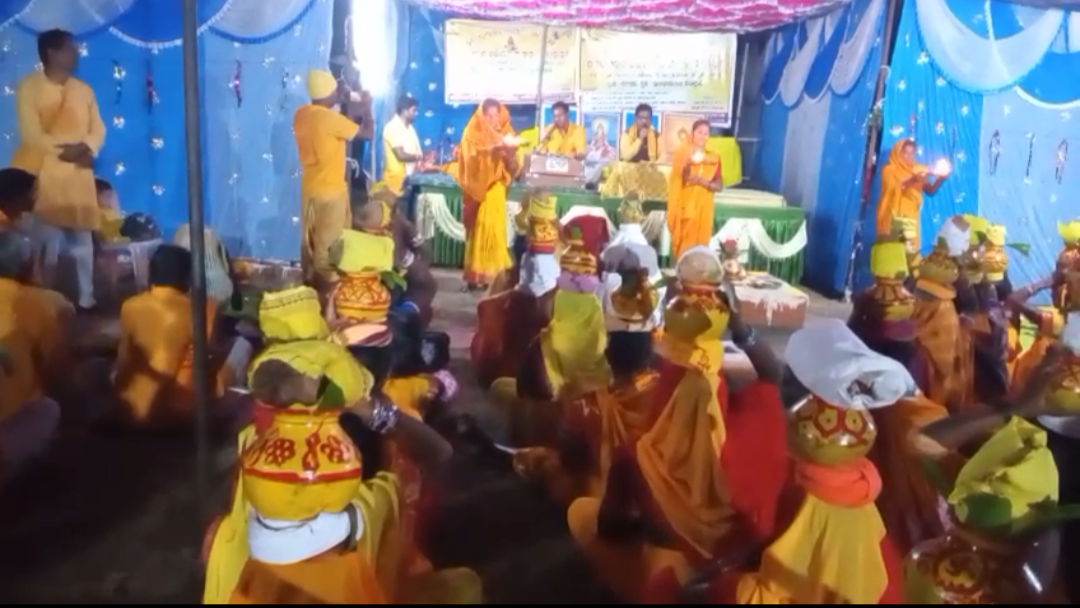 ଟେପସା ଗ୍ରାମଠାରେ ଚାଳିଥିବା ନବକୁର୍ଣ୍ଣୟ ଗାୟତ୍ରୀ ଯଜ୍ଞର ପୂର୍ଣ୍ଣାହୁତି ସଂପୂର୍ଣ୍ଣ