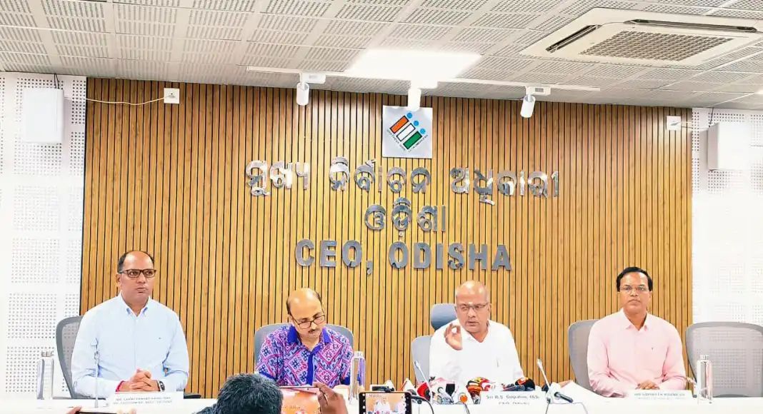 ଏପ୍ରିଲ ପହିଲାରୁ ଓଡ଼ିଶାରେ ଆରମ୍ଭ ହେବ ଏସଆଇଆର ପ୍ରକ୍ରିୟା, ୨୦୦୨ ରୋଲ ସହ ୨୦୨୫ ଭୋଟର ତାଲିକାକୁ କରାଯାଉଚି ମ୍ୟାପିଂ