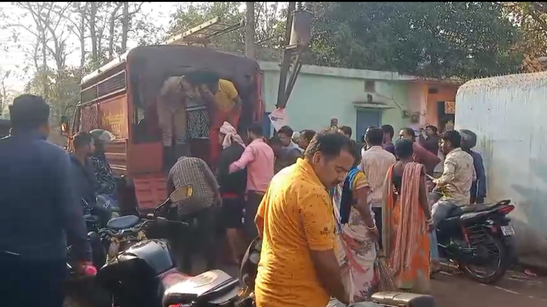 ବିଦ୍ୟୁତ୍ ବିଭାଗର ଖାମଖିଆଲି ନୀତି,ବିଦ୍ୟୁତ୍ ତାର ସଂସ୍ପର୍ଶରେ ଆସି ବ୍ୟକ୍ତି ଗୁରୁତର ଆହତ