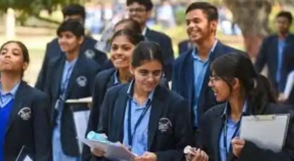 CBSE ଦଶମ ଫଳାଫଳ: ୫୦୦ରୁ ୫୦୦ ରଖି ଇତିହାସ ରଚିଲେ ଓଡ଼ିଶା ଝିଅ ଟିନା