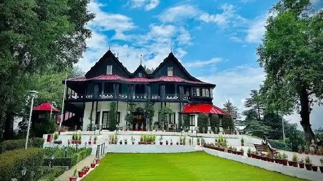 ଦିଲ୍ଲୀରୁ ସିମଲା ସିଫ୍ଟ ହେଲା ରାଷ୍ଟ୍ରପତିଙ୍କ କାର୍ଯ୍ୟାଳୟ, ୧୭୫ ବର୍ଷ ପୁରୁଣା ଘରେ ରହିବେ ରାଷ୍ଟ୍ରପତି