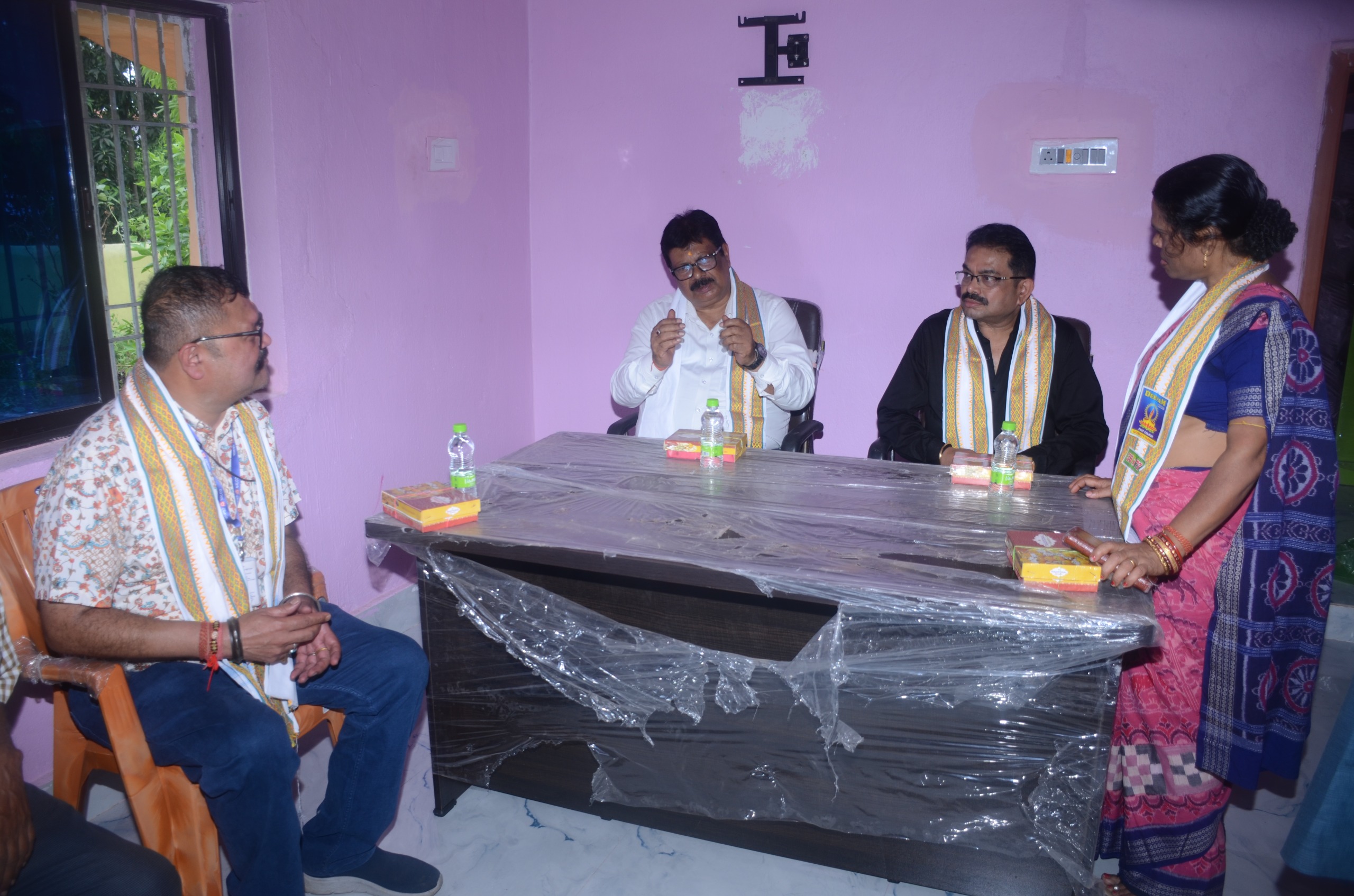 ନାଲକୋ ତରଫରୁ  ବରିଷ୍ଟ ନାଗରିକଙ୍କ ନିମନ୍ତେ କକ୍ଷ ଏବଂ ପୁସ୍ତକାଗାର ଲୋକାର୍ପିତ