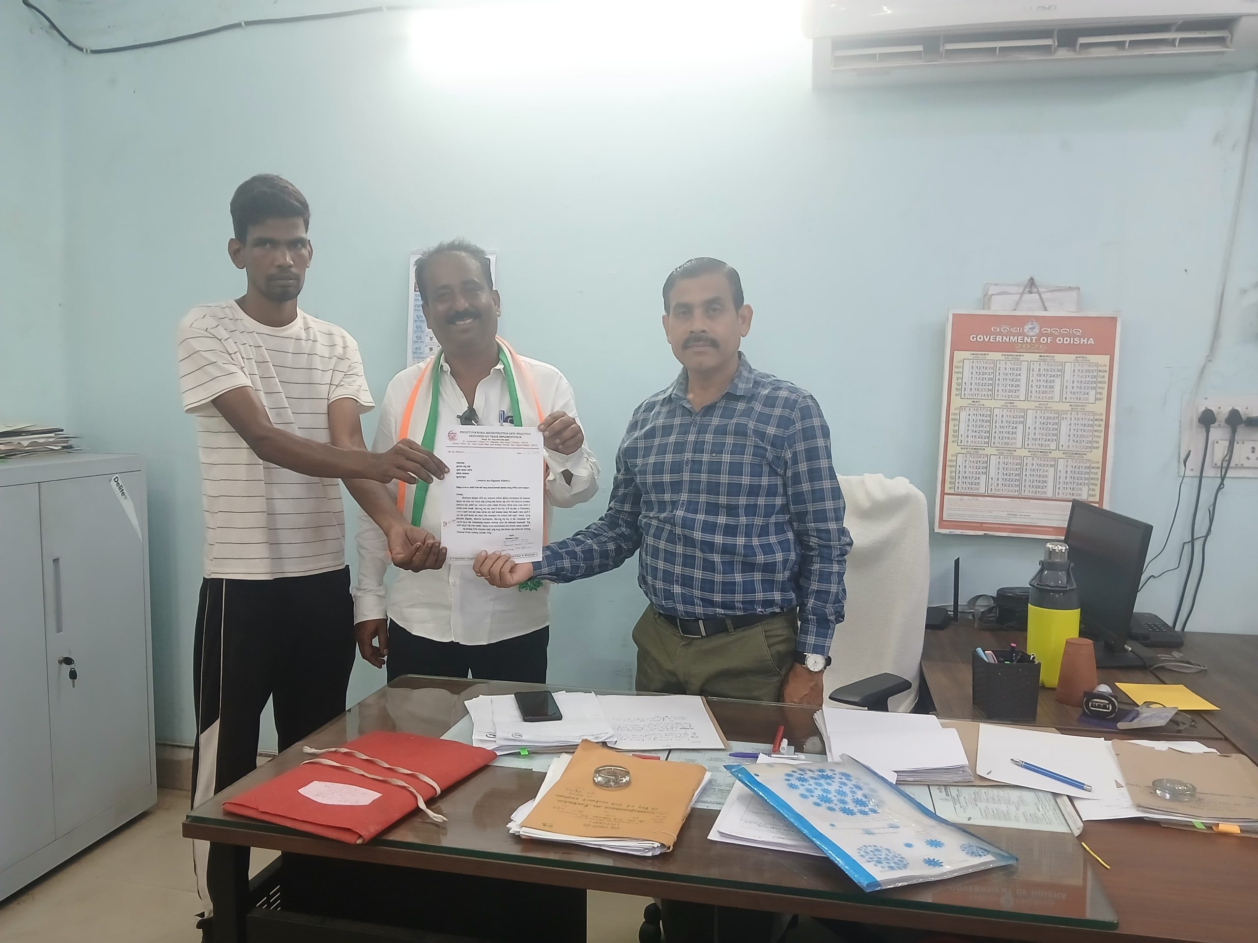 ୧୫୦୦ କୋଟି ଟଙ୍କା ଖର୍ଚ୍ଚ ସତ୍ୱେ ତାଳଚେରବାସୀ ପାନୀୟ ଜଳରୁ ବଂଚିତ ହେବା ନେଇମୁଖ୍ୟ ଶାସନ ସଚିବଙ୍କ ଉଦ୍ଦେଶ୍ୟରେ ଉପ-ଜିଲ୍ଲାପାଳଙ୍କ ଜରିଆରେ ଦାବୀପତ୍ର