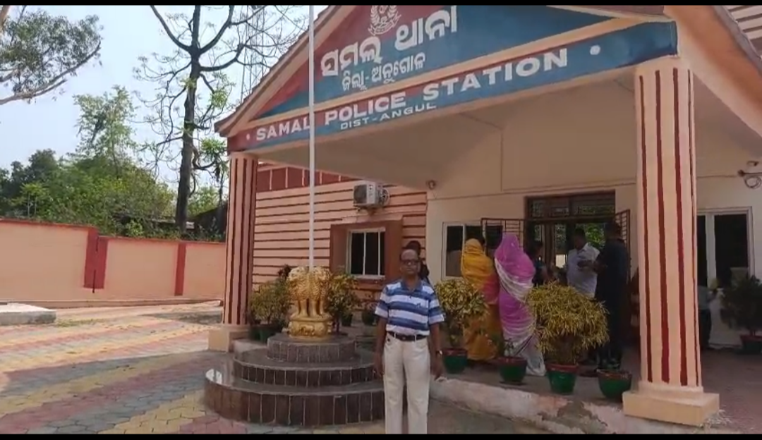 ନ୍ୟାୟ ପାଇଁ ବୃଦ୍ଧ ବାରମ୍ବାର ଆସୁଛନ୍ତି ଥାନାକୁ