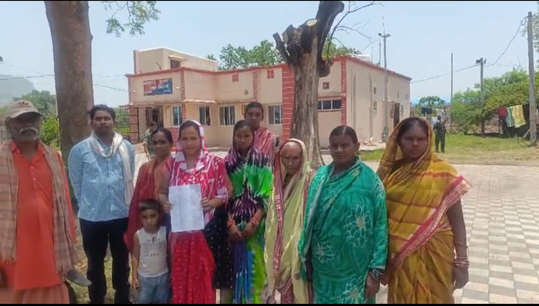 ମେଘା ପ୍ରୋଜେକ୍ଟରୁ ଵିଶୁଦ୍ଧ ପାନୀୟ ଜଳ ଯୋଗାଇବାରେ ବିଫଳ ହେତୁ ସ୍ୱୟଂ ସହାୟକ ଗୋଷ୍ଠୀ ଦଶପୁର ଫାଣ୍ଡିରେ ଅଭିଯୋଗ