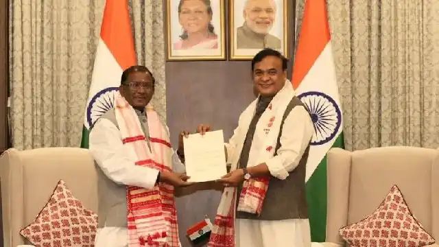 ଇସ୍ତଫା ଦେଲେ ମୁଖ୍ୟମନ୍ତ୍ରୀ ହିମନ୍ତ ବିଶ୍ବଶର୍ମା, ଆସନ୍ତା ୧୧ରେ ଆସାମରେ ନୂଆ ସରକାର ଶପଥ