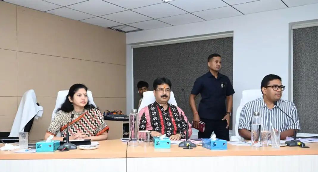 ଭିତ୍ତିଭୂମି ନୁହେଁ, ଜୀବନମାନର ପରିବର୍ତ୍ତନ ହେଉଛି ପ୍ରକୃତ ସଫଳତା”- ମନ୍ତ୍ରୀ ଡଃ କୃଷ୍ଣ ଚନ୍ଦ୍ର ମହାପାତ୍ର