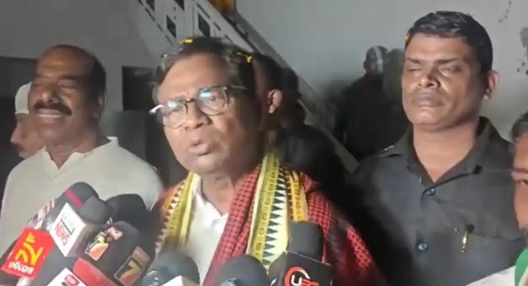 ସମୀକ୍ଷା ନୁହେଁ, ଆତ୍ମସମୀକ୍ଷା କରନ୍ତୁ ମୁଖ୍ୟମନ୍ତ୍ରୀ: ଭକ୍ତ