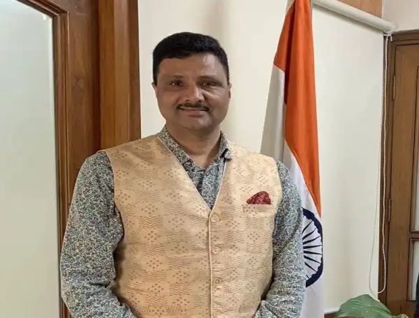 ଗୋଟିଏ ଅଫିସରେ ୩ ବର୍ଷରୁ ଉର୍ଦ୍ଧ୍ୱ ରହିଲେ ବଦଳି