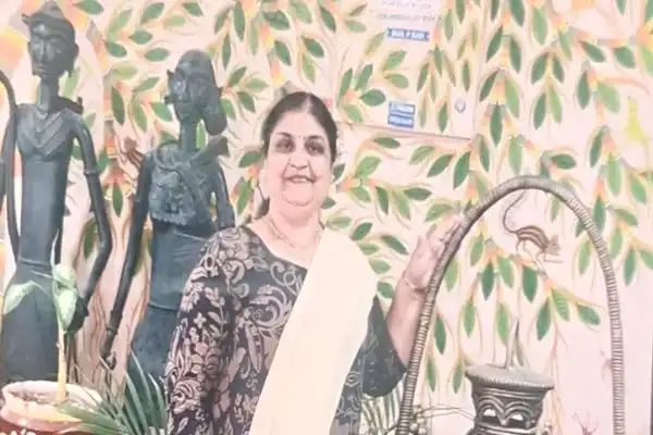 ନିଟ୍-ୟୁଜି ପ୍ରଶ୍ନପତ୍ର ଲିକ୍: ଉଦ୍ଭିଦ ବିଜ୍ଞାନର ଅଧ୍ୟାପିକା ଗିରଫ