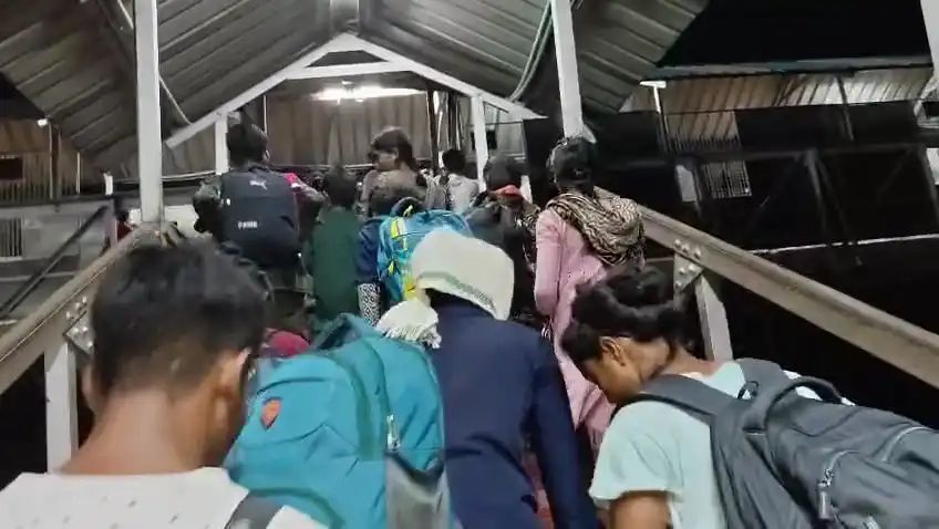 ରେଳ ଷ୍ଟେସନରୁ ୨୭ ପିଲାଙ୍କୁ ଉଦ୍ଧାର କଲା ପୋଲିସ
