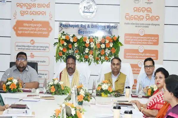ଗ୍ରାମୀଣ ରୂପାନ୍ତରଣ ଦିଗରେ ବଡ଼ ପଦକ୍ଷେପ: ରାଜ୍ୟରେ ଦୁଇଟି ଗୁରୁତ୍ୱପୂର୍ଣ୍ଣ ଯୋଜନାର ଶୁଭାରମ୍ଭ