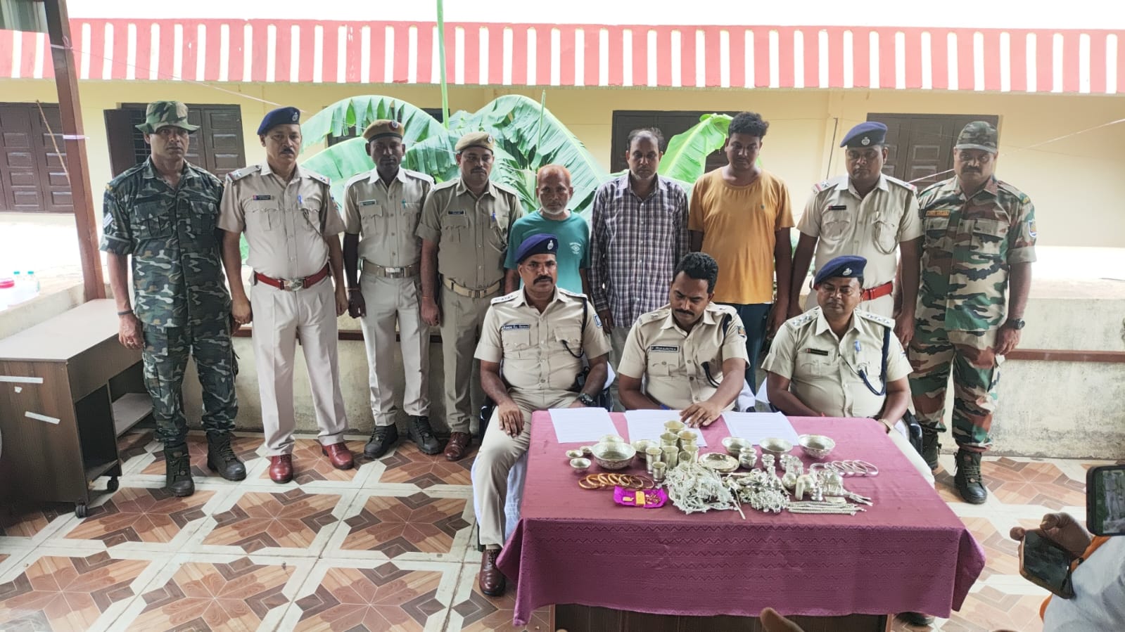 ବ୍ୟାଙ୍କ୍ ଅଫ ମହାରାଷ୍ଟ୍ର ଡକାୟତି ଘଟଣାରେ ଆଉତିନି ଅଭିଯୁକ୍ତ ଗିରଫ, ସମୁଦାୟ ୧୧ଗିରଫ ଆହୁରି ବାକି