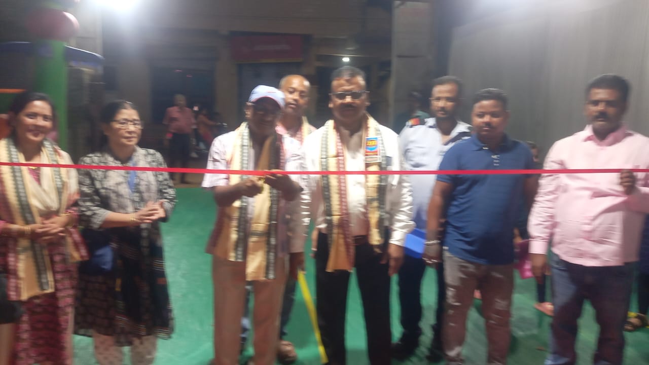 ଢେଙ୍କାନାଳ କଂଗ୍ରେସ୍ ପଡ଼ିଆ ଠାରେ ବାଣିଜ୍ୟ ମେଳା ଉଦ୍ଘାଟିତ