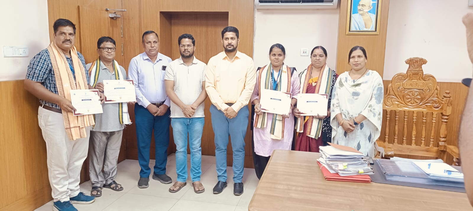 ଶହେ ପ୍ରତିଶତ ଡ଼ିଜିଟାଇଜେସନ୍ ସଫଳତା ପାଇଁ ବିଏଲଓଙ୍କୁ ସମ୍ମାନୀତ