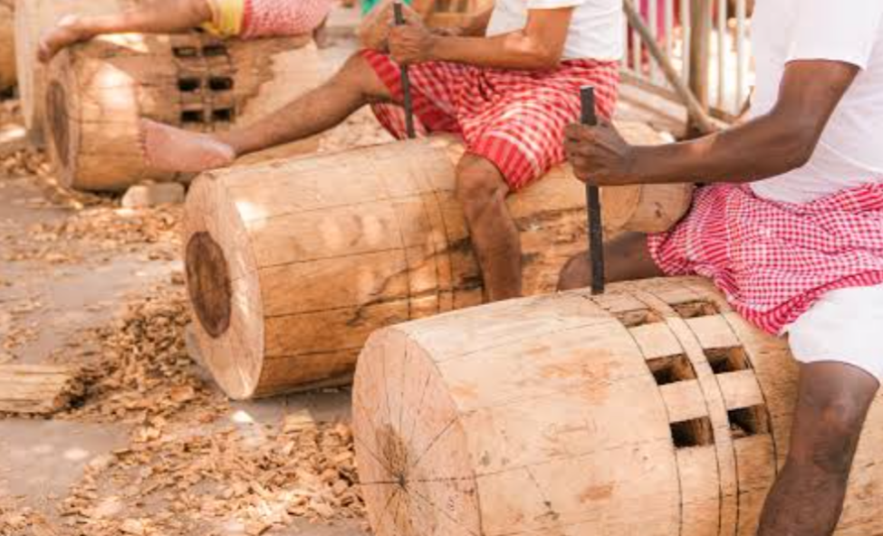 ରଥଖଳାରେ ବିବାଦ, ରଥ ନିର୍ମାଣ କାର୍ଯ୍ୟ ବନ୍ଦ କଲେ ବିଶ୍ବକର୍ମା ମହାରଣା ସେବାୟତ