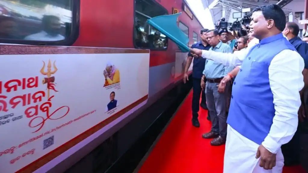 ସୋମନାଥ ସ୍ୱାଭିମାନ ଯାତ୍ରା-୨୦୨୬’ର ଶୁଭାରମ୍ଭ କଲେ ମୁଖ୍ୟମନ୍ତ୍ରୀ, ୧୧୦୦ ଭକ୍ତ ଗଲେ ଗୁଜରାଟ