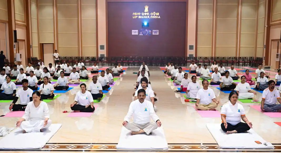 ଲୋକ ଭବନରେ ଆନ୍ତର୍ଜାତିକ ଯୋଗ ଦିବସ ପାଳିତ