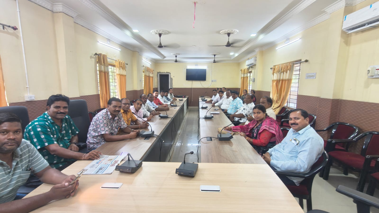 ଏଲ ଆଇ ୟୁନିଅନର ଜିଲ୍ଲା କାର୍ଯ୍ୟକାରିଣୀ ବୈଠକ ଅନୁଷ୍ଠିତ
