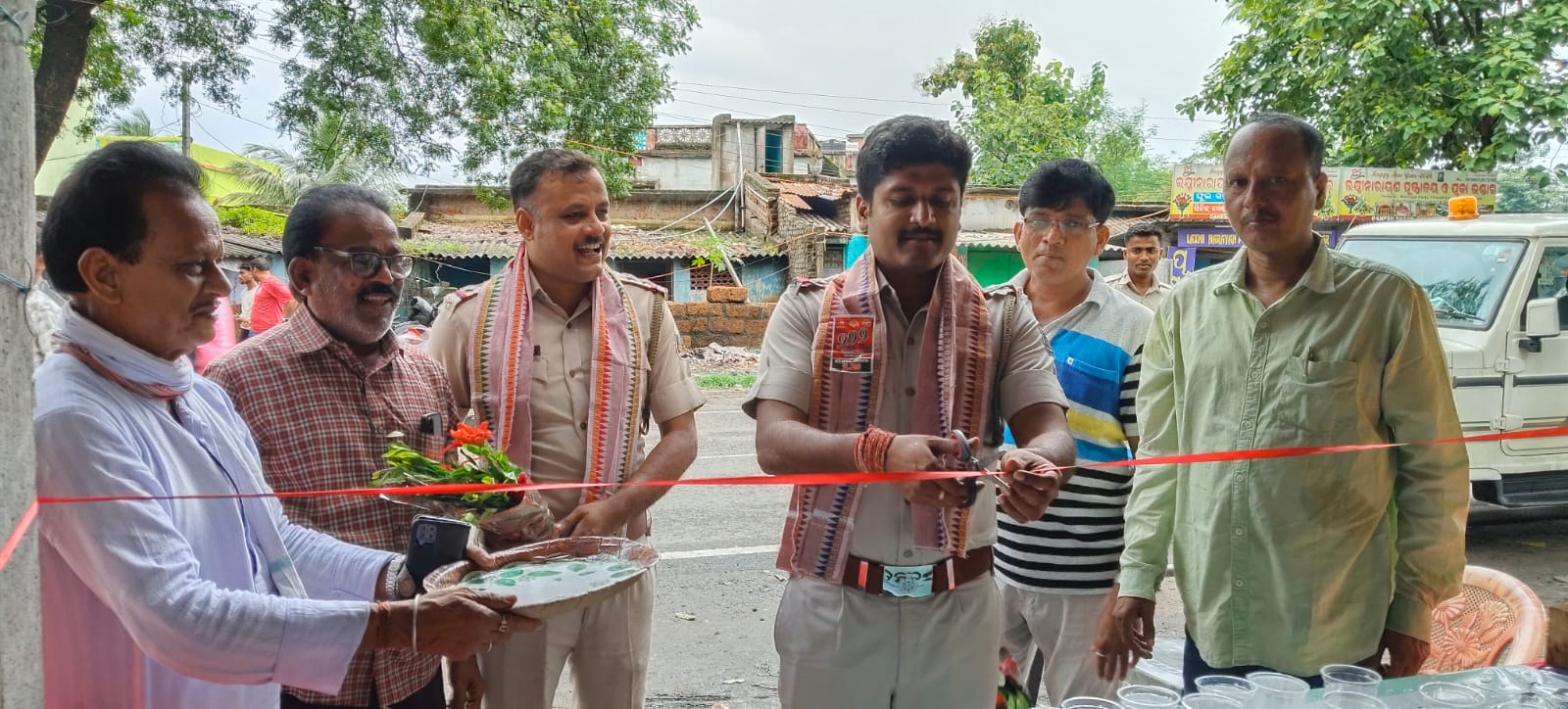 ରଥଯାତ୍ରା ଅବସରରେ ଚାରା ଓ ପାନୀୟ ଜଳ ବଣ୍ଟନ