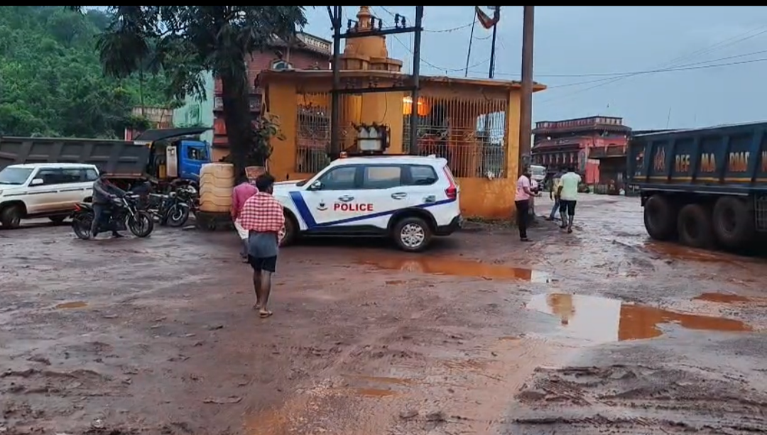 ଘରୋଇ କମ୍ପାନୀର ଖାମଖିଆଲି ନୀତି ଯୋଗୁ ଦୁର୍ଘଟଣାରେ ଦୁଇମୃତ ଜଣେ ଗୁରୁତର ଆହତ