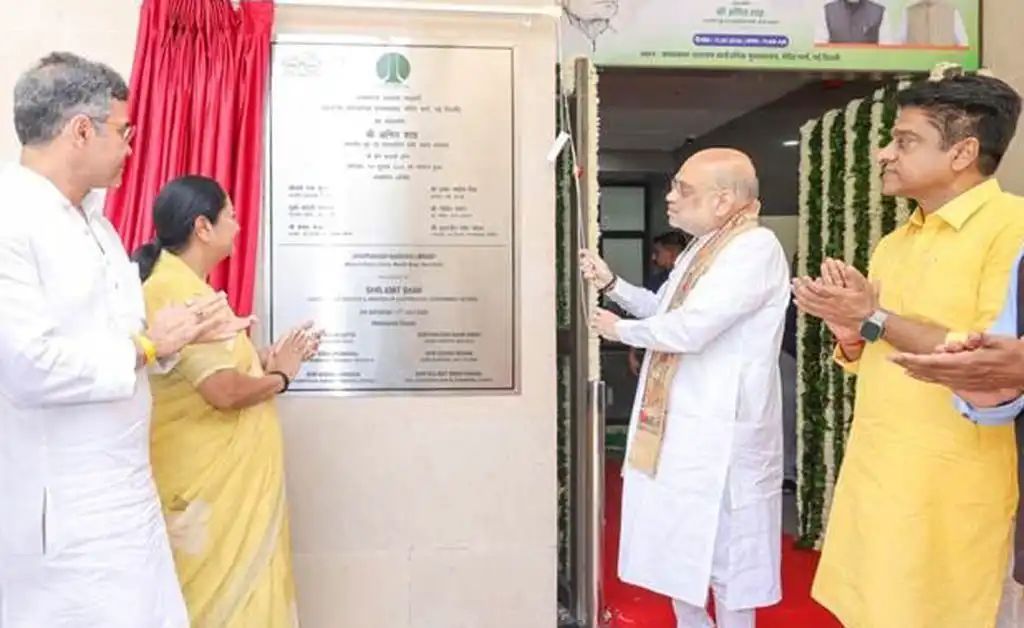 ‘ଜୟପ୍ରକାଶ ନାରାୟଣ ପୁସ୍ତକାଳୟ’ର ଉଦ୍‌ଘାଟନ କଲେ ଅମିତ ଶାହ