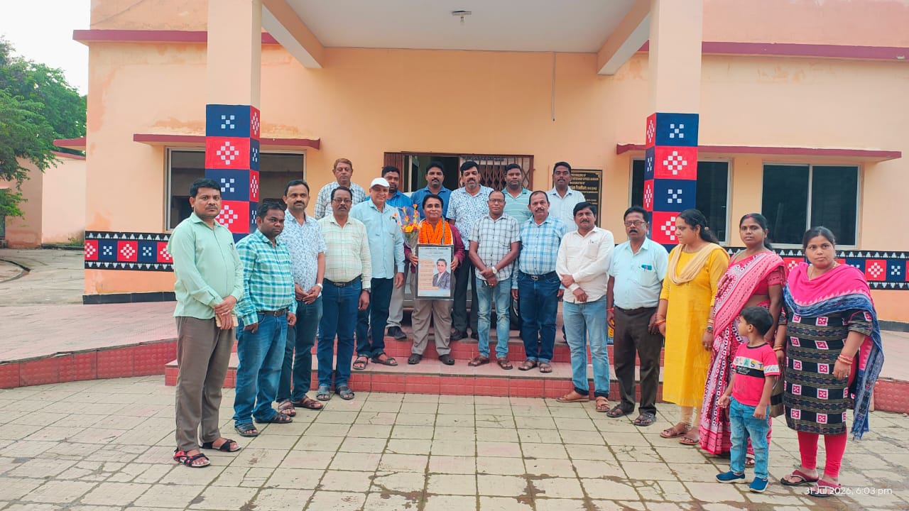 କିଶୋର ଚନ୍ଦ୍ର ପଢି ଙ୍କୁ ଅବସରକାଳୀନ ସମ୍ବର୍ଦ୍ଧନା