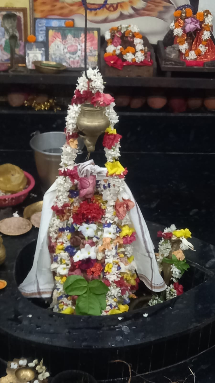 ଢେଙ୍କାନାଳ ଭାଗୀରଥି ସାଗର କୂଳ ବାବା ଆଖଣ୍ଡଳମଣିଙ୍କ ପୀଠରେ ଶ୍ରାବଣ ତୃତୀୟ ସୋମବାର ପାଳିତ; ମନୋରମ ମେଳା ବେଶରେ ଦର୍ଶନ ଦେଲେ ବାବା
