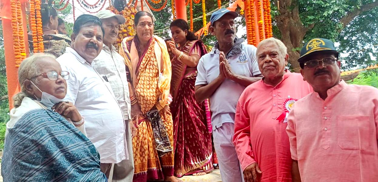 ପବିତ୍ର ମୋହନ ପ୍ରଧାନ ମେଡିକାଲ୍ କଲେଜ୍ କ୍ରିୟାନୁଷ୍ଠାନ କମିଟି ପକ୍ଷରୁ ମୁଖ୍ୟମନ୍ତ୍ରୀଙ୍କ ତାଳଚେର ଗସ୍ତ ଅବସରରେ ଦାବୀପତ୍ର